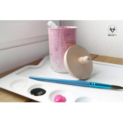 boîte à peinture