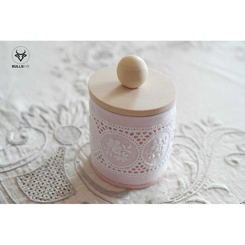 recycled tomato paste can