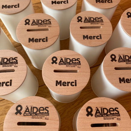Boîte à dons