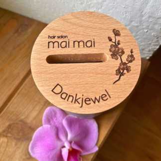 spa tip container