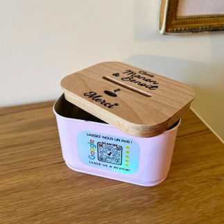 Box mit Holzdeckel