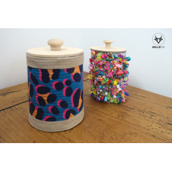 Ideas for personalising a recycled tin can